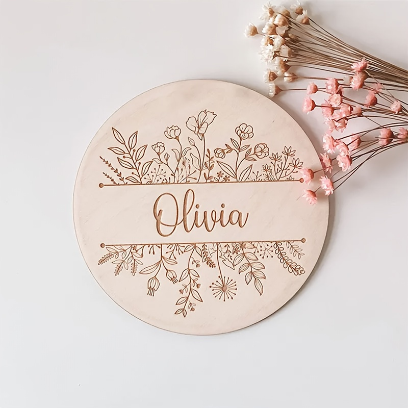 Home Decor Halloween - Gepersonaliseerde bloemengraveerde naamplaat, op maat gemaakt