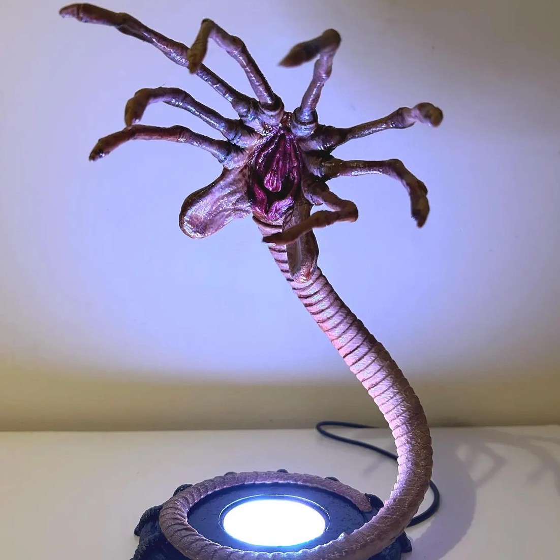 Home Decor Halloween - Alien Facehugger Lamp Nachtlampje, knipperend Halloween-pompoendecor